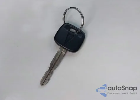 2005 Pontiac Vibe из США, поврежденный, VIN 5Y2SL63875Z465527